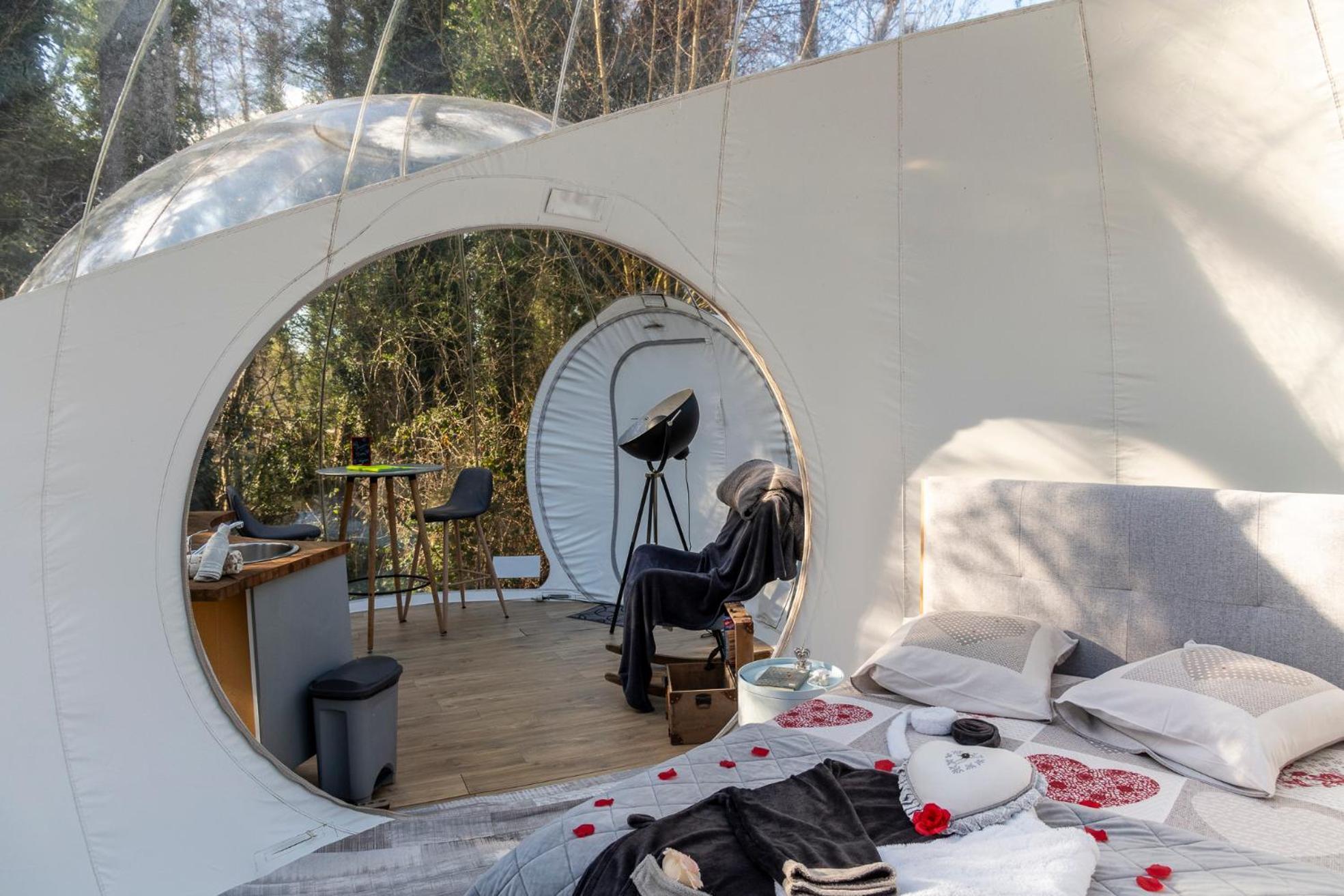 Au Calme Absolu Chez Nicolas Lindry Exterior photo